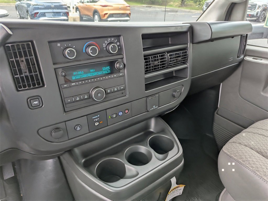 New 2025 GMC Savana 3500 Extended w/ Power Convenience Package image 15