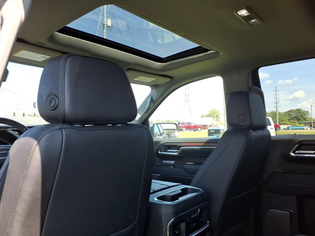 Used 2024 GMC Sierra 1500 Denali AWD/4WD image 21