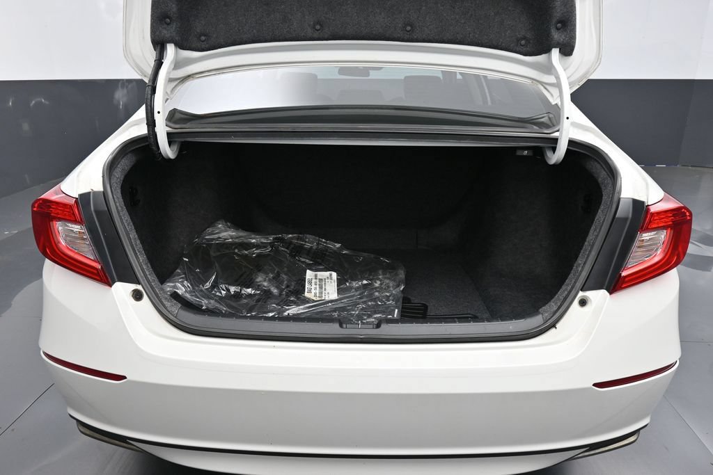 Used 2020 Honda Accord LX image 27