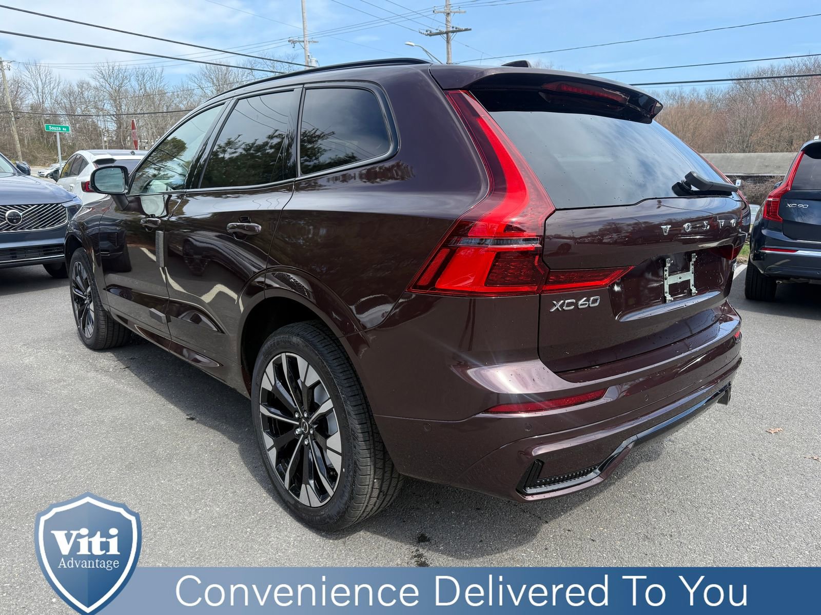 New 2026 Volvo XC60 B5 Plus w/ Climate Package image 6