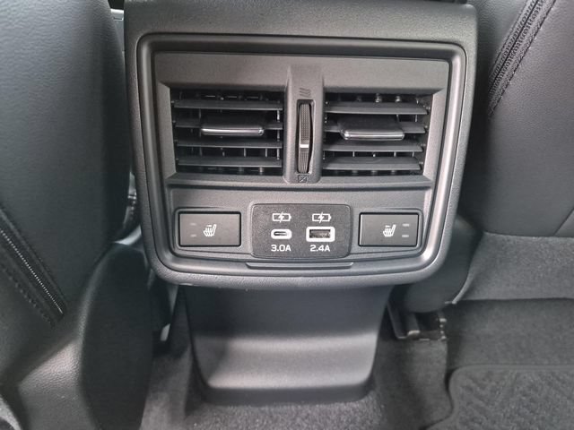 New 2026 Subaru Outback Limited AWD/4WD image 13