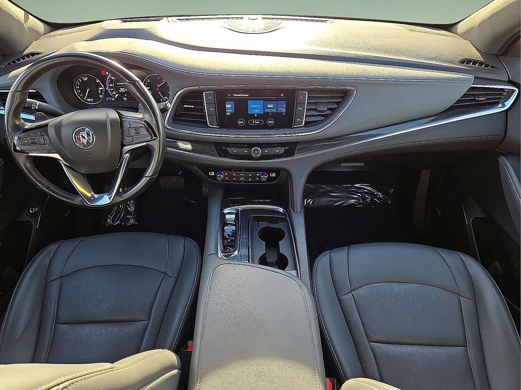 Used 2024 Buick Enclave Premium image 19