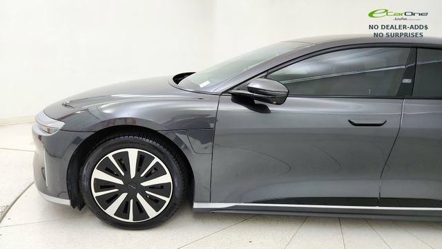 Used 2024 Lucid Air Touring image 9