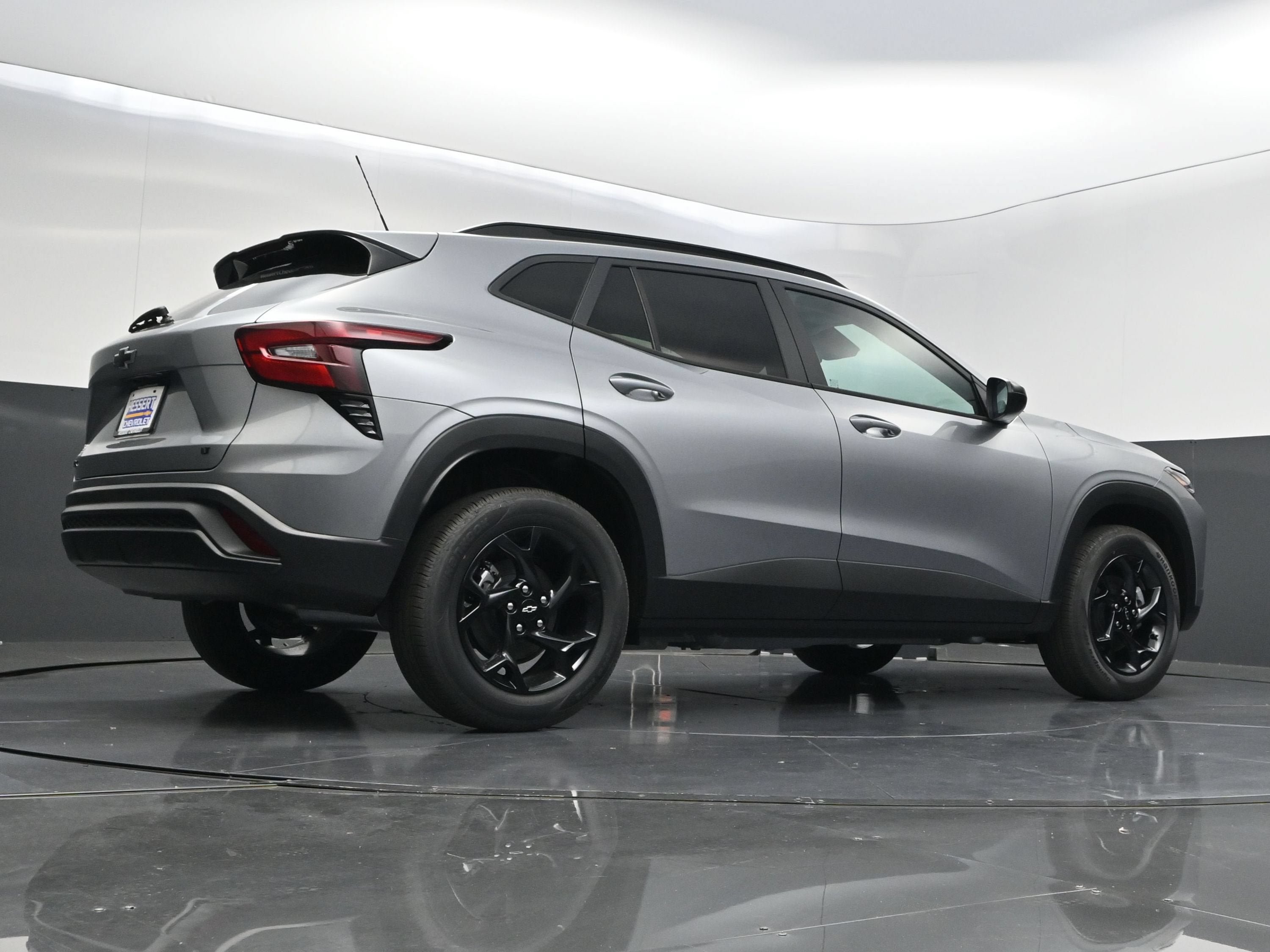 New 2026 Chevrolet Trax LT w/ Sunroof Package FWD image 43
