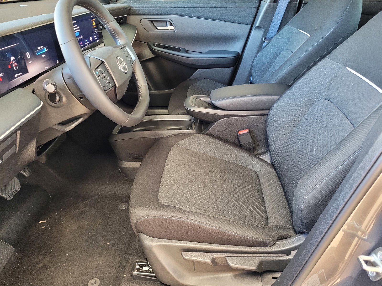 New 2026 Nissan Leaf w/ Floor Mat Package (S+) image 9