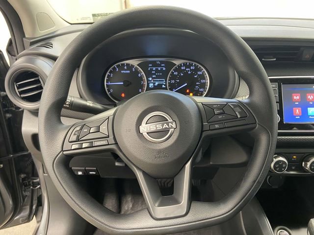 New 2025 Nissan Kicks Play S image 21