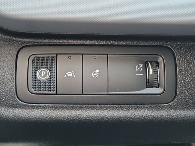 New 2027 Chevrolet Bolt LT w/ Comfort Package FWD image 15