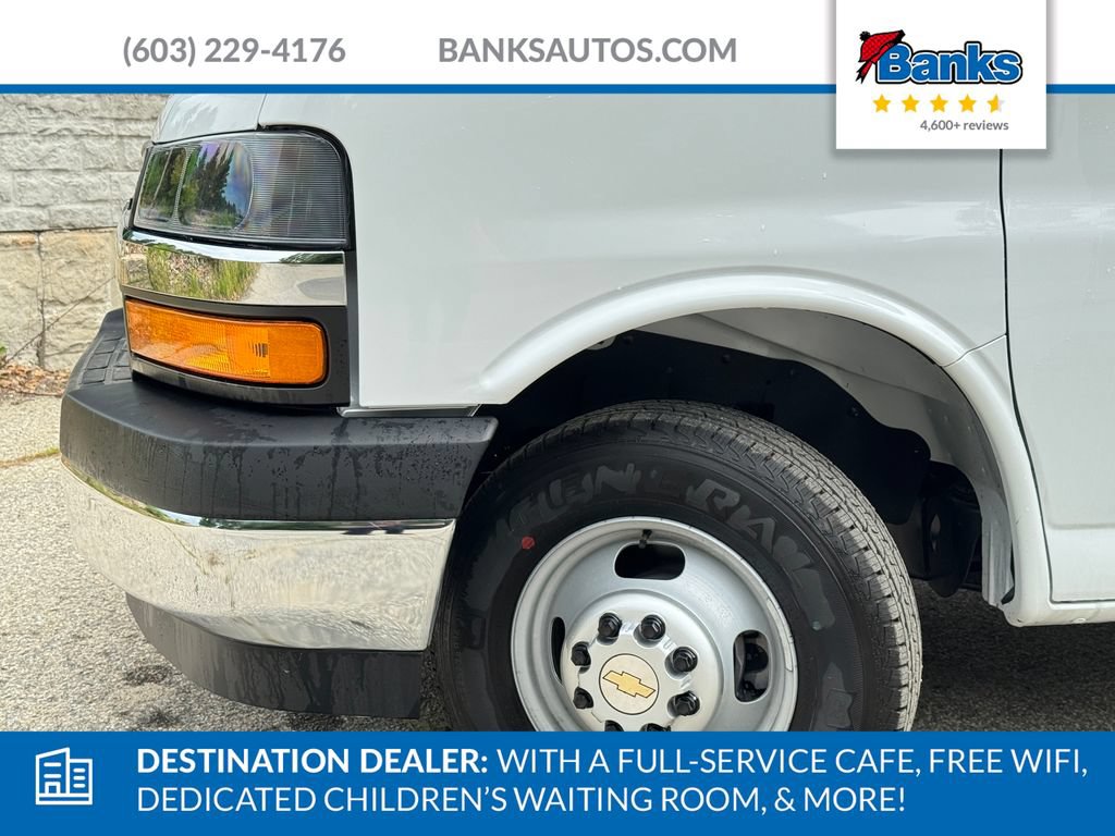 New 2026 Chevrolet Express 4500 w/ Power Convenience Package RWD image 3