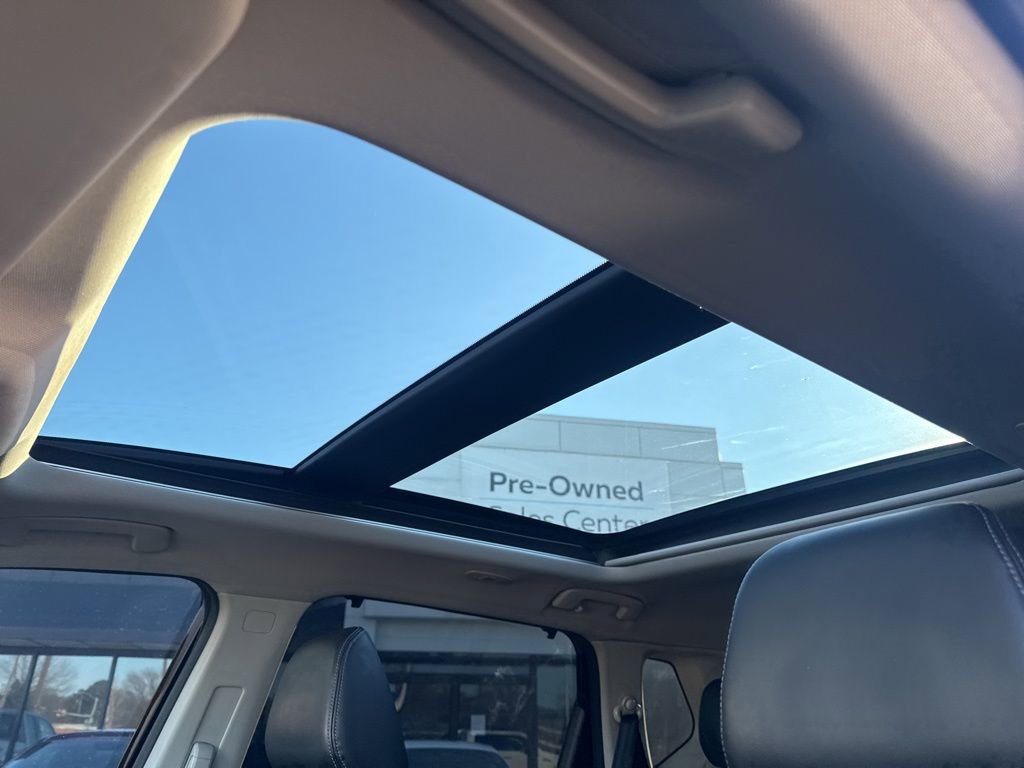 Used 2021 Nissan Rogue Platinum image 26