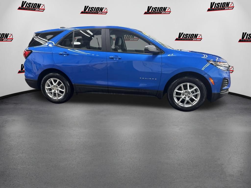 Used 2024 Chevrolet Equinox LS FWD image 4