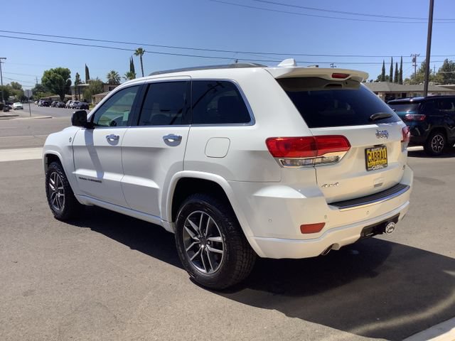 Used 2020 Jeep Grand Cherokee Overland AWD/4WD image 22