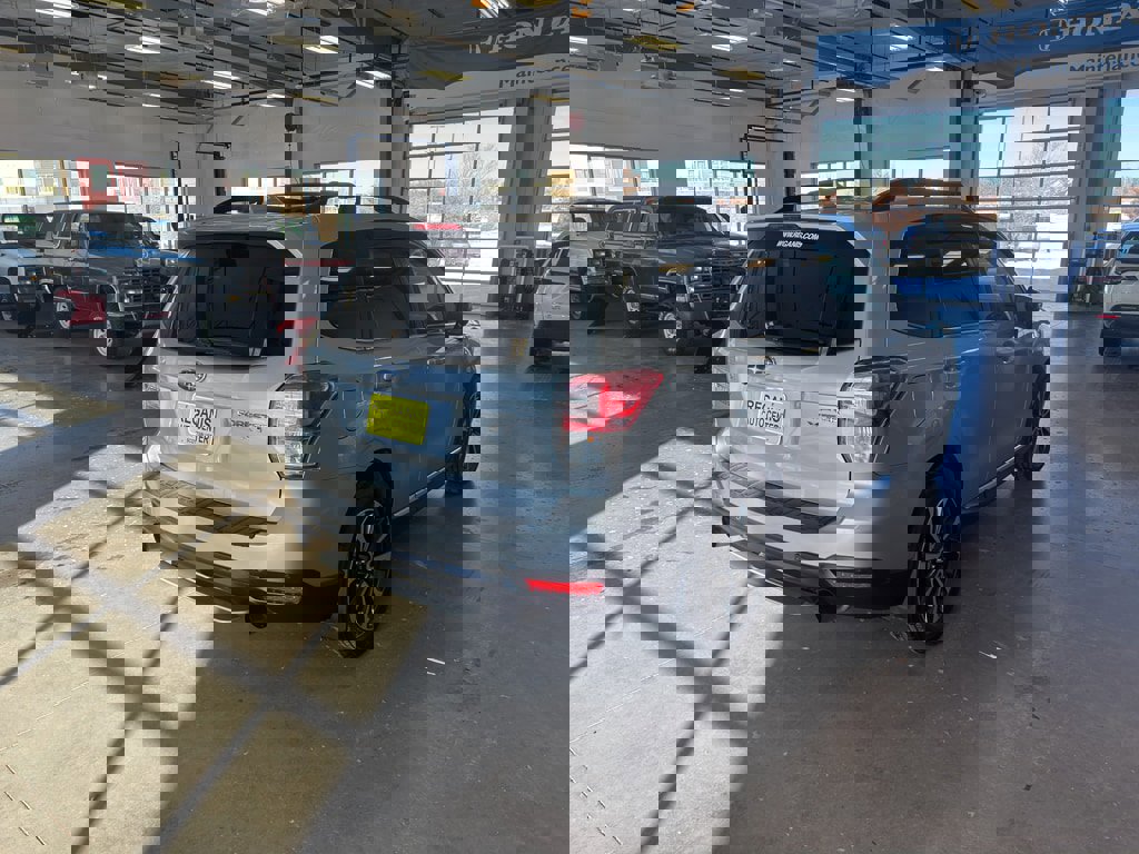 Used 2017 Subaru Forester 2.0XT Touring image 5