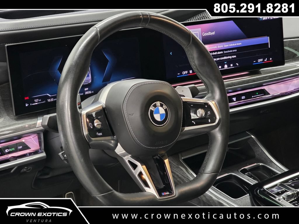Used 2023 BMW 760i xDrive w/ Executive Package AWD/4WD image 34