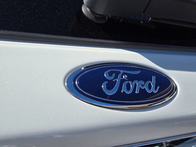 Certified 2024 Ford Explorer XLT w/ Equipment Group 202A AWD/4WD image 11