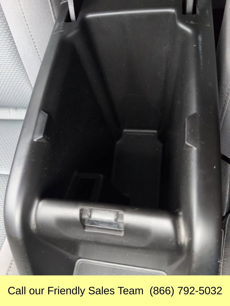 Used 2016 Chevrolet Colorado W/T w/ WT Convenience Package image 27