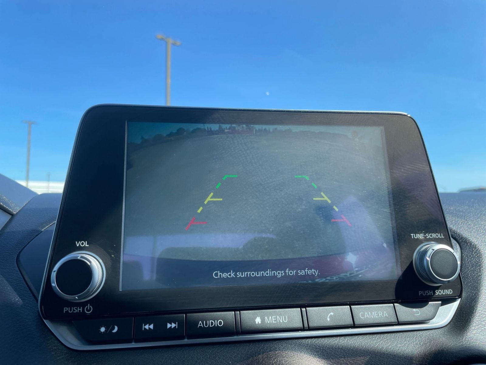 Used 2025 Nissan Sentra SV image 23