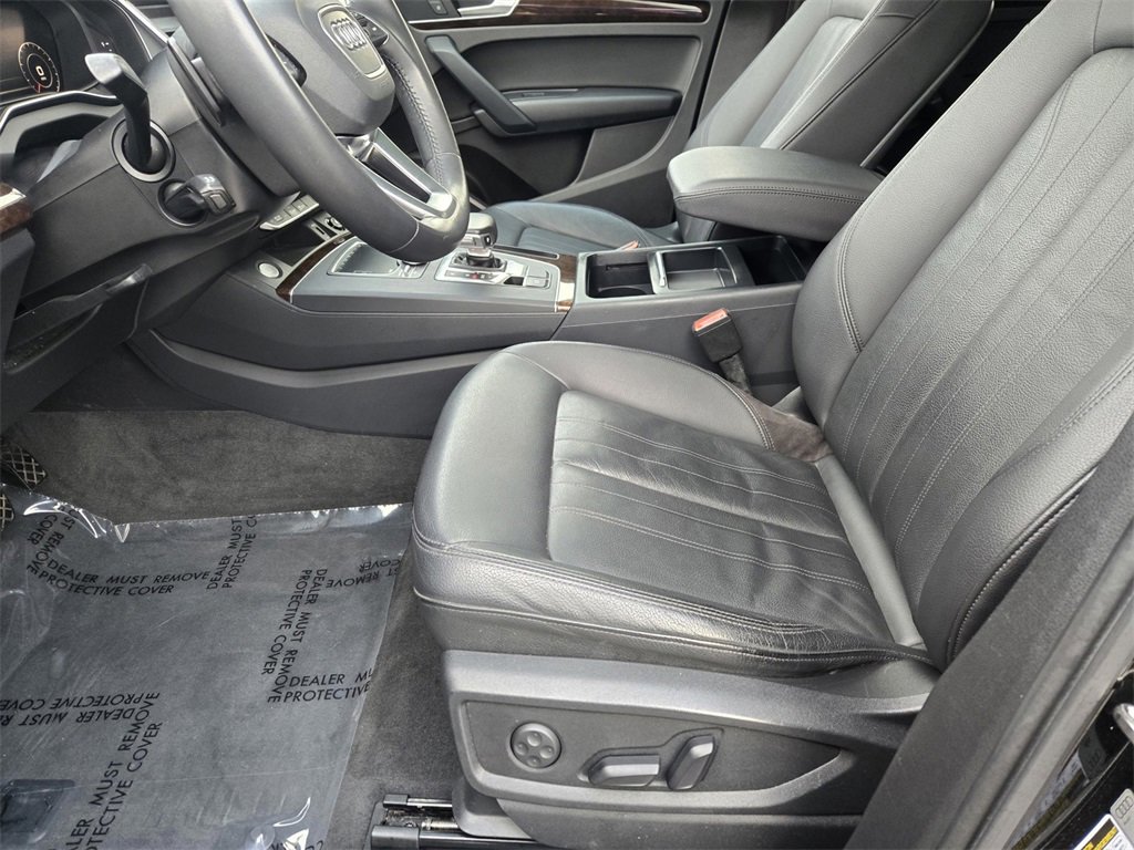 Used 2018 Audi Q5 2.0T Premium Plus w/ Premium Plus Package image 25