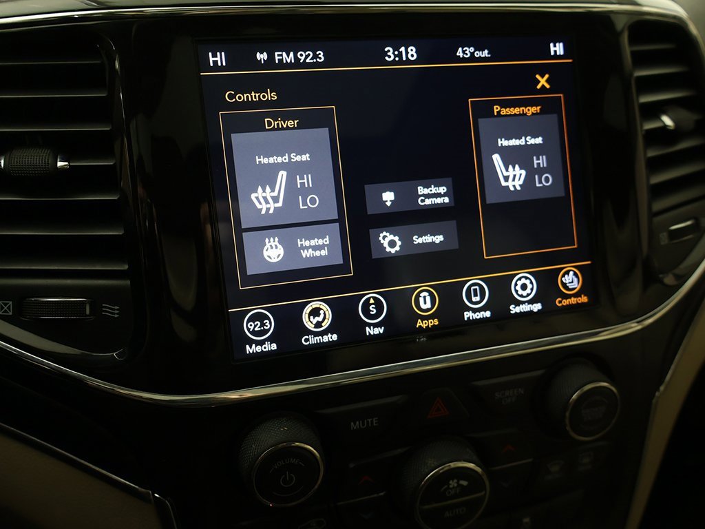 Used 2021 Jeep Grand Cherokee Limited image 50