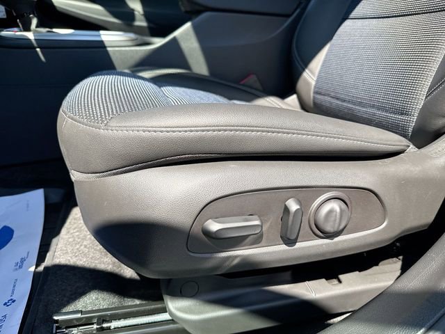 New 2025 Buick Envista Sport Touring w/ Convenience I Package FWD image 12