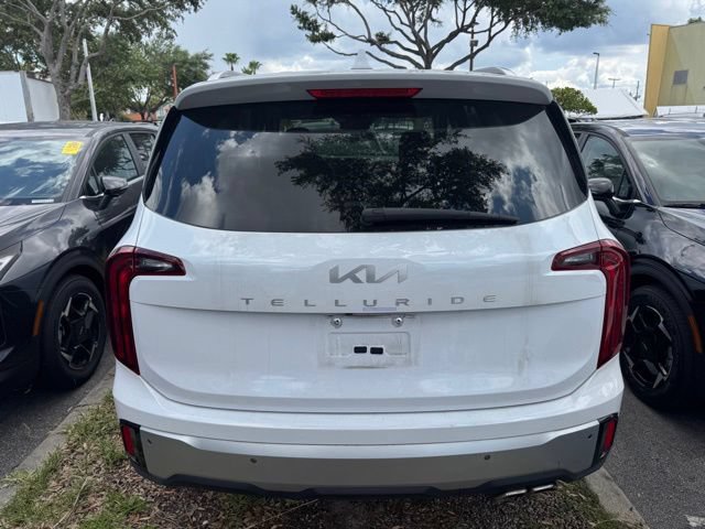 Certified 2024 Kia Telluride S w/ S Sunroof Package FWD image 2