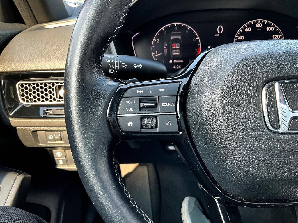 Used 2023 Honda Civic Sport image 12