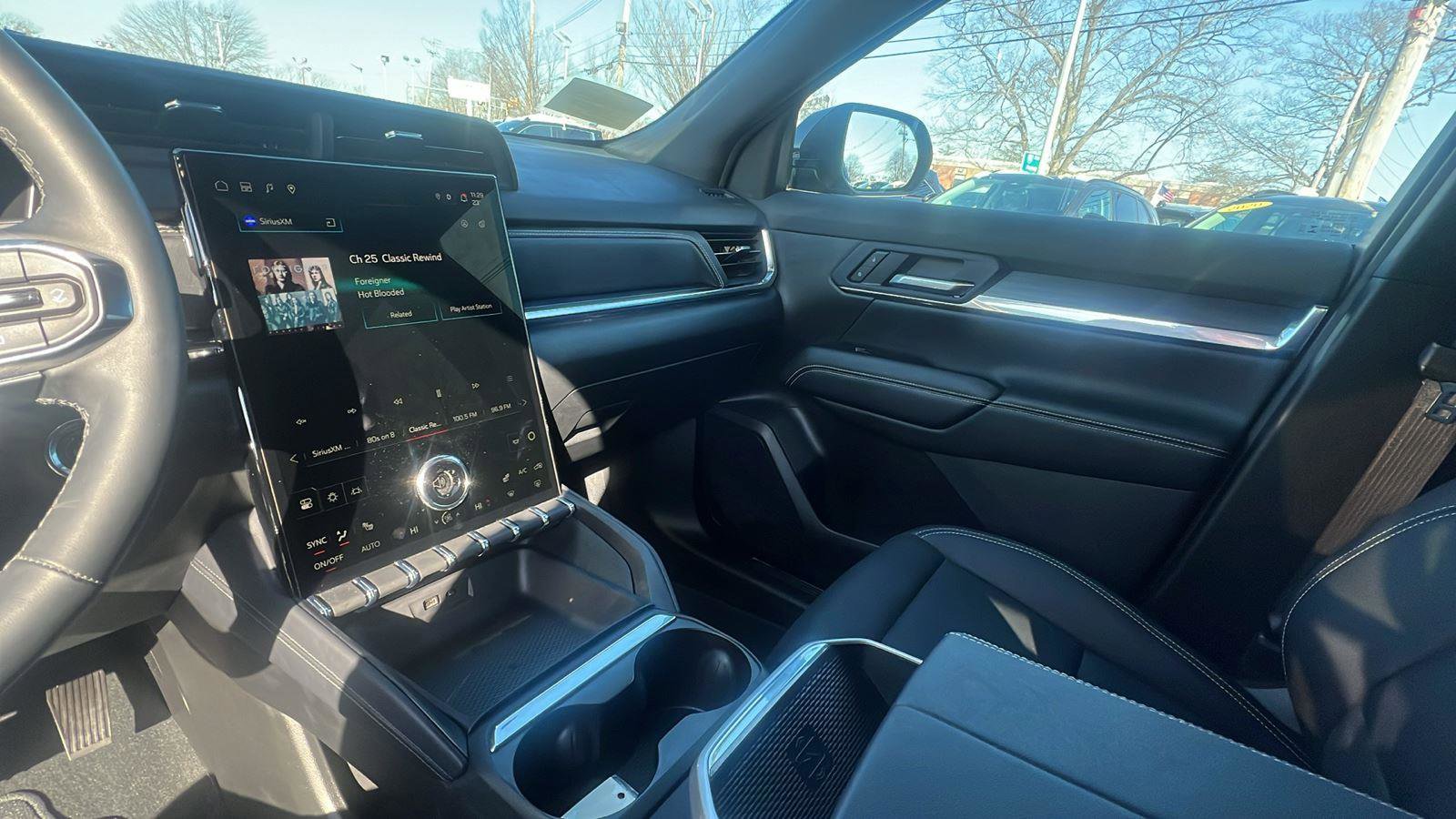 Certified 2026 GMC Terrain Elevation w/ Elevation Premium Package image 21