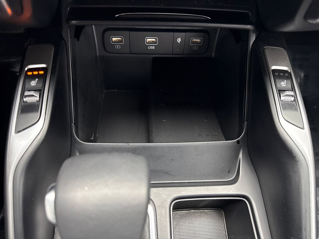 Used 2023 Kia Sorento X-Line EX image 22