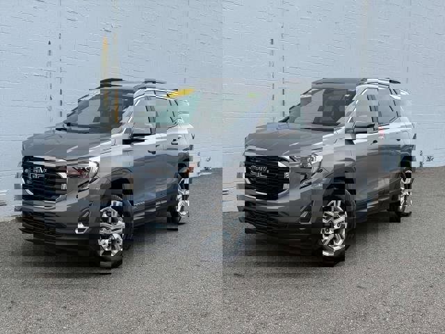 Used 2021 GMC Terrain SLE w/ Driver Convenience Package image 1