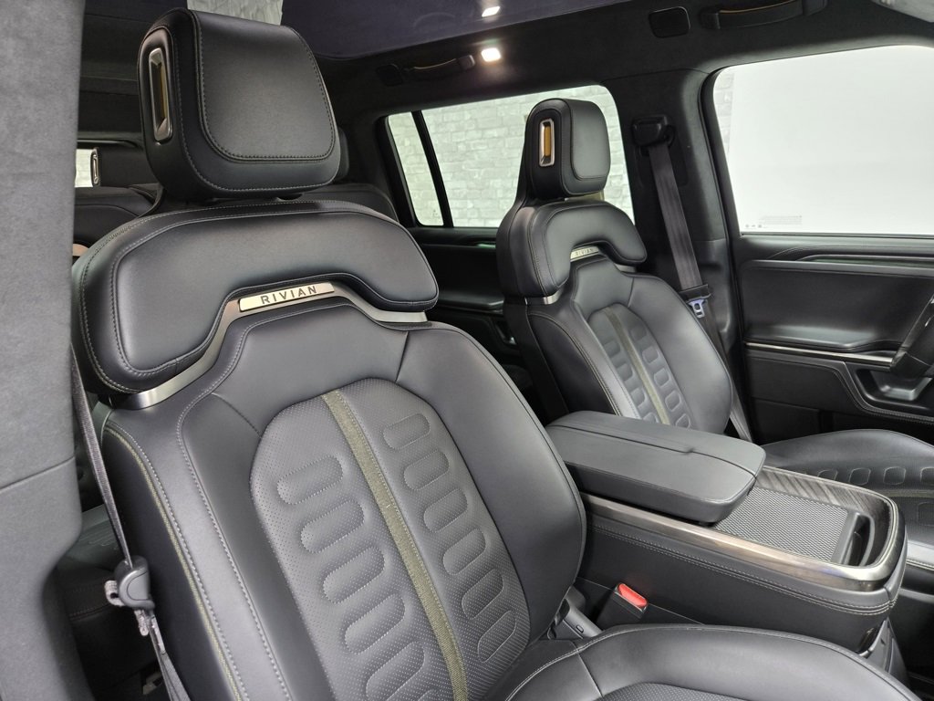 Used 2022 Rivian R1S Launch Edition image 60