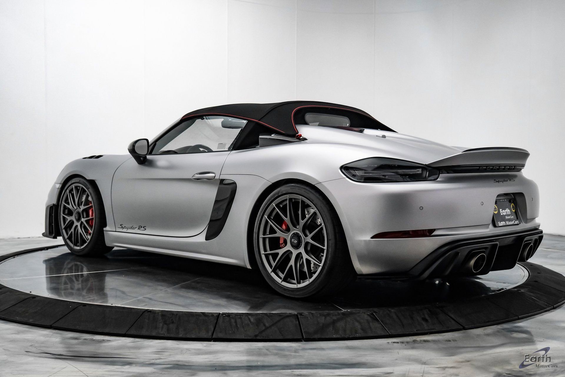 Used 2024 Porsche 718 Boxster Spyder RS RWD image 14