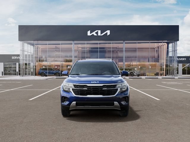 New 2026 Kia Seltos LX FWD image 2