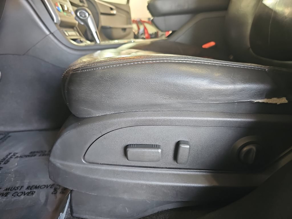 Used 2009 Chevrolet Traverse LT FWD image 29