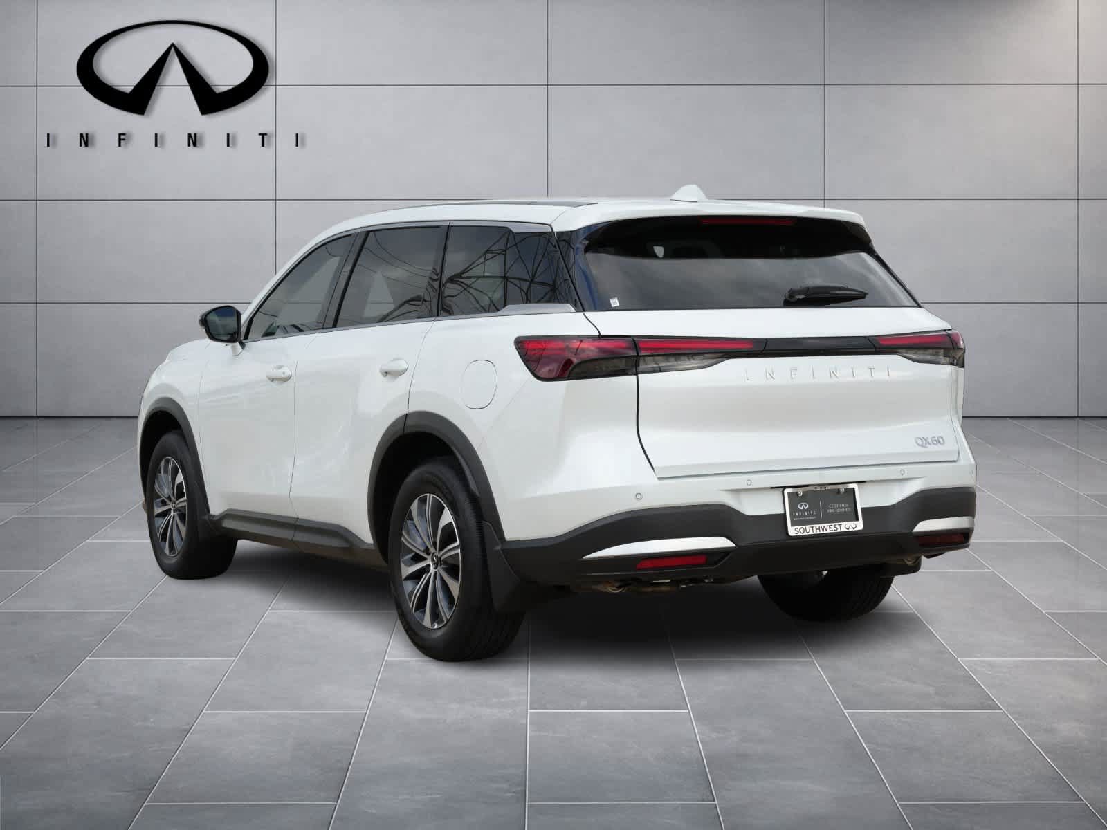 Certified 2027 INFINITI QX60 Pure w/ Cargo Package FWD image 6