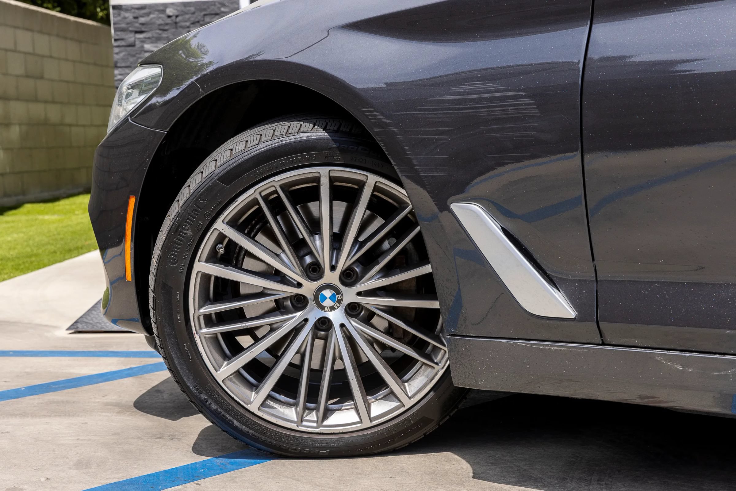 Used 2018 BMW 540i RWD image 34