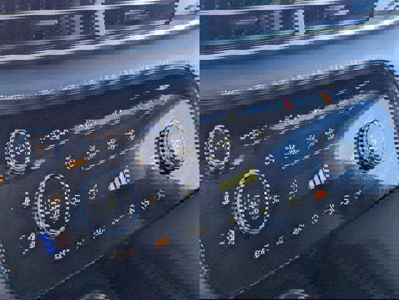 Certified 2023 INFINITI QX60 Luxe w/ Cargo Package image 24