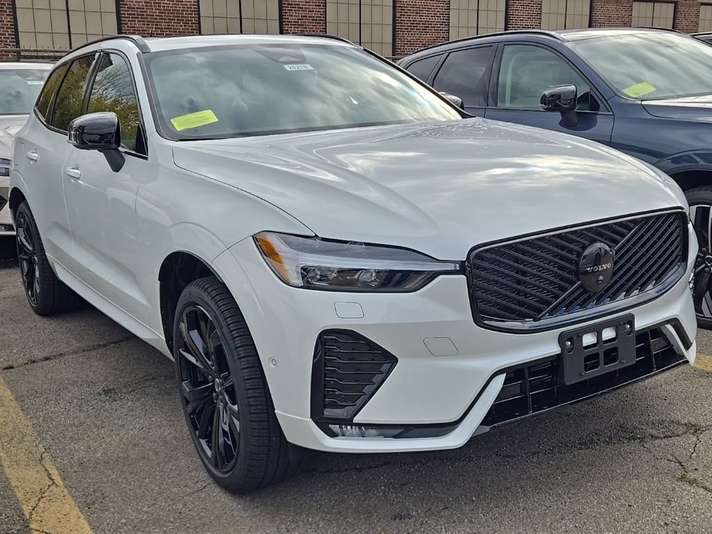 New 2026 Volvo XC60 B5 Ultra w/ Protection Package Premier AWD/4WD image 2