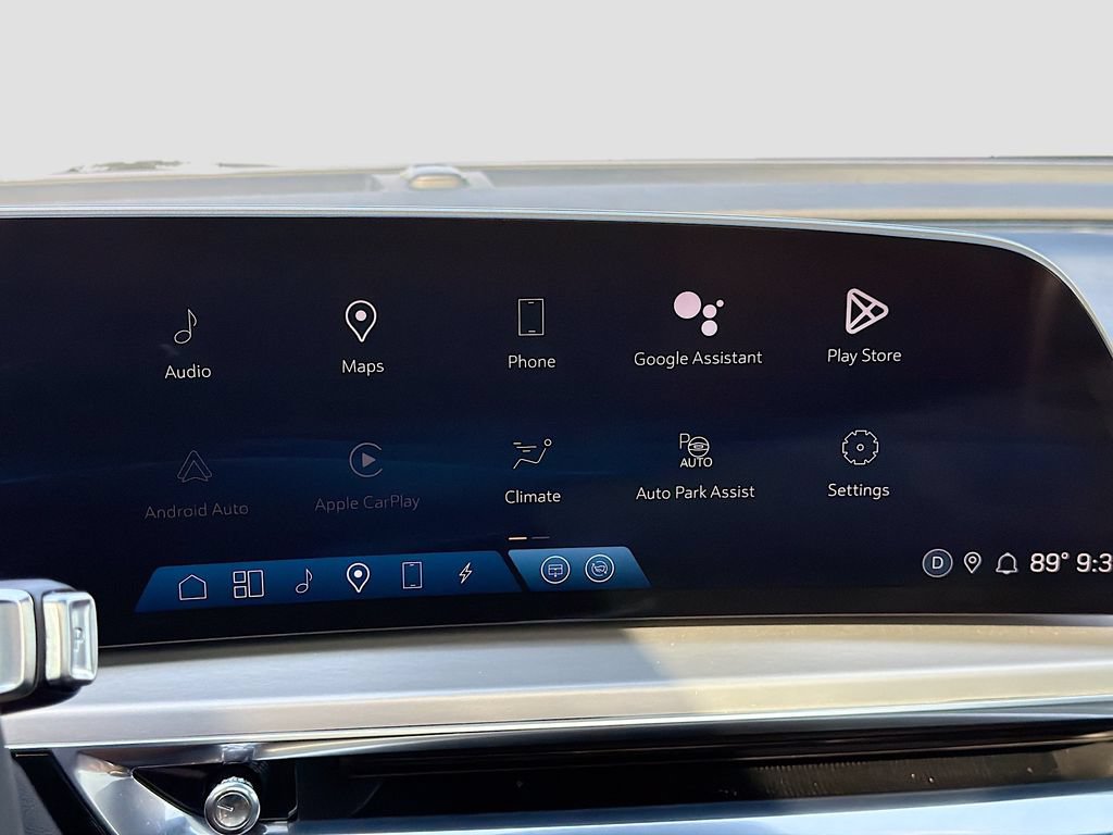 Certified 2023 Cadillac Lyriq 2WD image 32