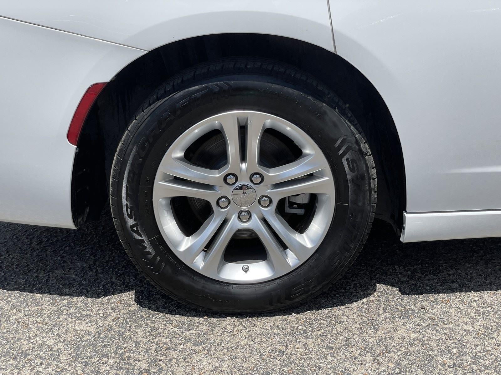 Used 2023 Dodge Charger SXT RWD image 48
