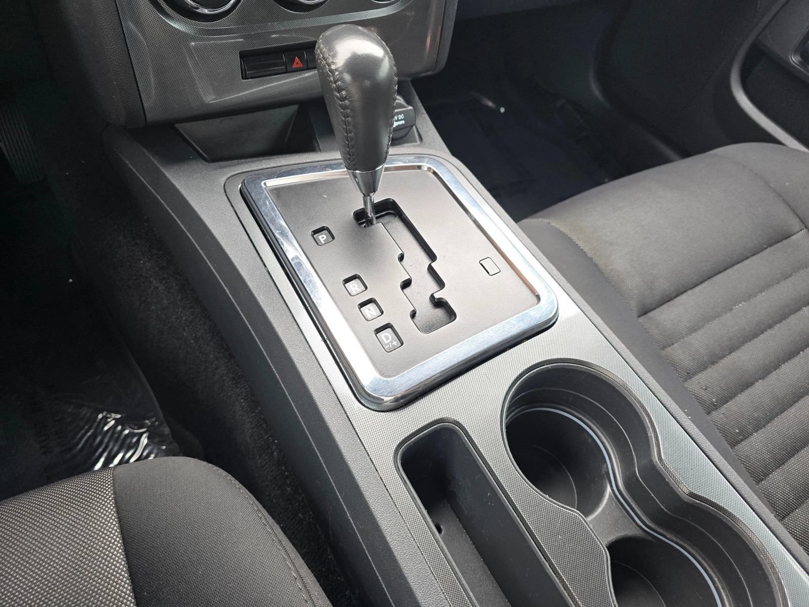Used 2014 Dodge Challenger SXT RWD image 28