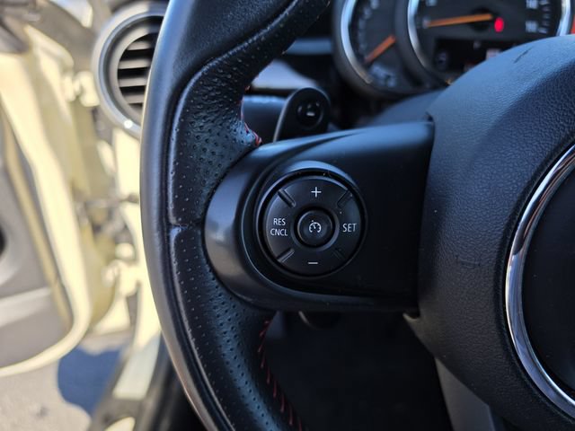 Used 2019 MINI Cooper S w/ Premium Package FWD image 38