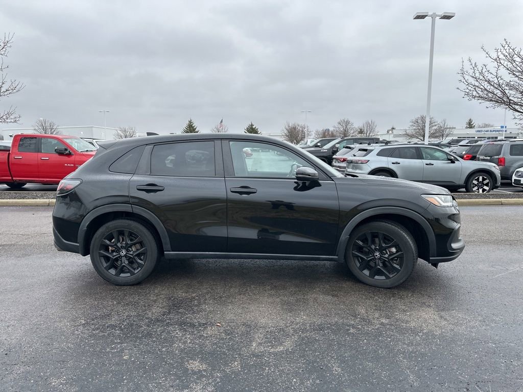 Used 2023 Honda HR-V Sport image 12