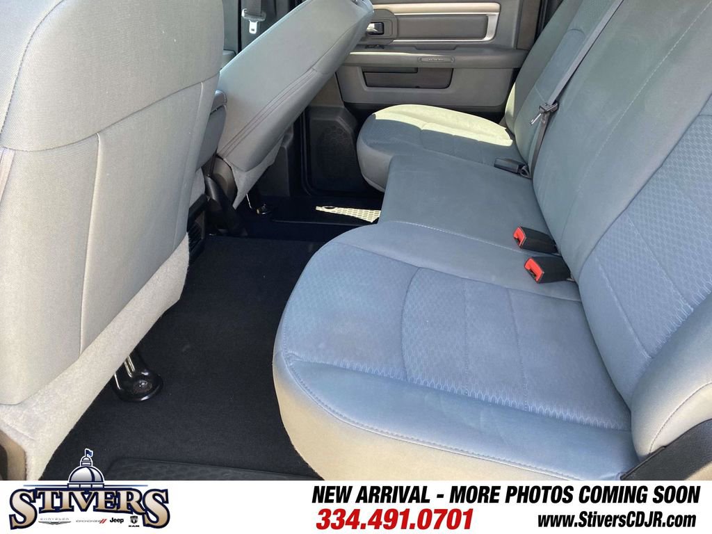Used 2019 RAM 1500 Classic SLT AWD/4WD image 14