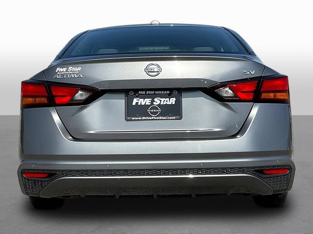 Used 2022 Nissan Altima 2.5 SV FWD image 6