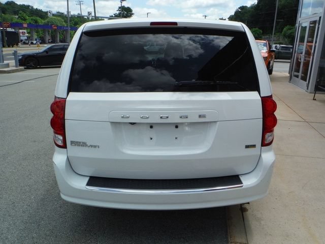 Certified 2019 Dodge Grand Caravan SE FWD image 11