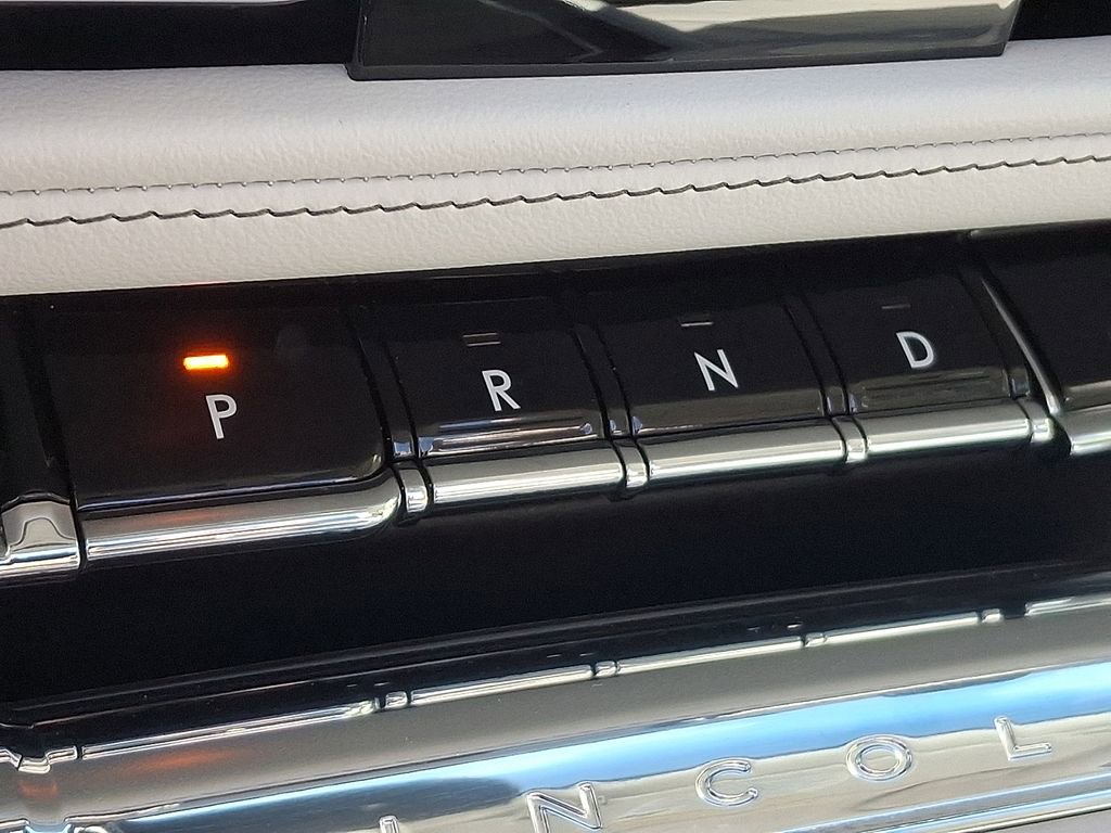 Used 2025 Lincoln Aviator Reserve w/ Illumination Package image 15
