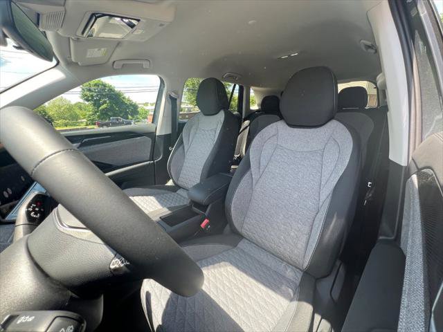 New 2026 Volkswagen Tiguan S AWD/4WD image 11