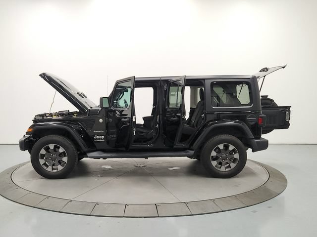 Used 2019 Jeep Wrangler Unlimited Sahara AWD/4WD image 12