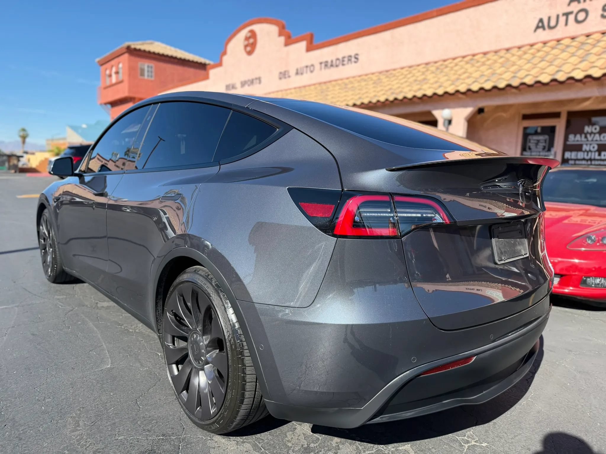 Used 2020 Tesla Model Y Performance AWD/4WD image 8