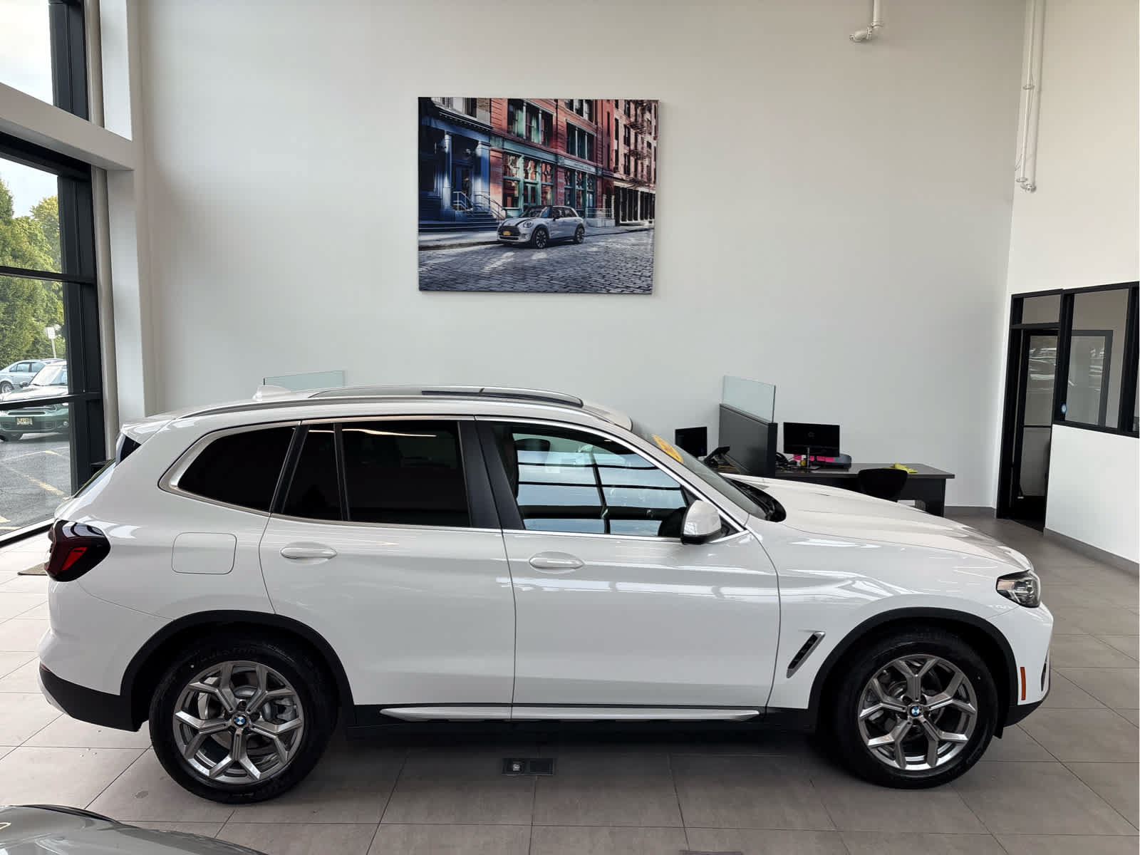 Used 2023 BMW X3 xDrive30i w/ Convenience Package AWD/4WD image 4