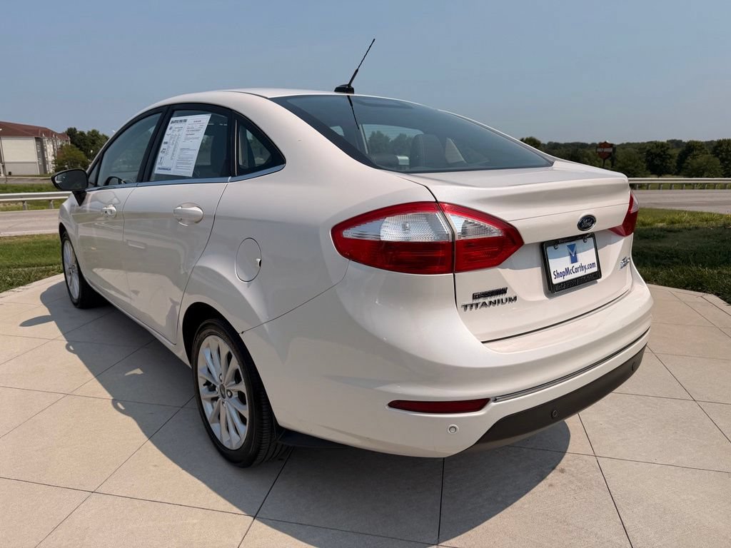 Used 2017 Ford Fiesta Titanium FWD image 7